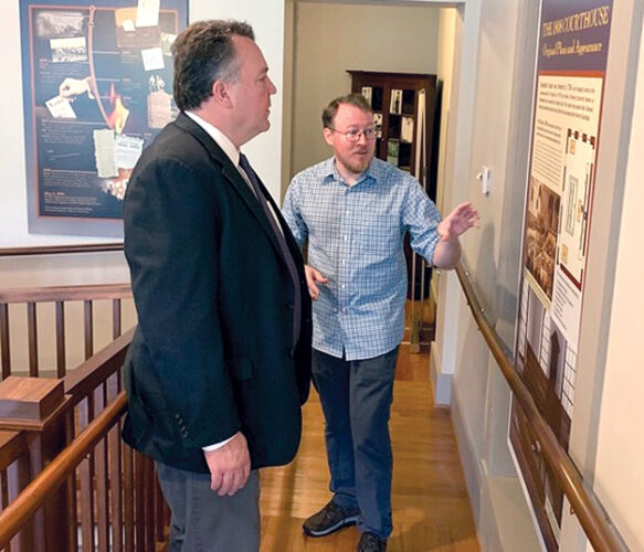 Congressman Visits Beverly News, Sports, Jobs The Intermountain